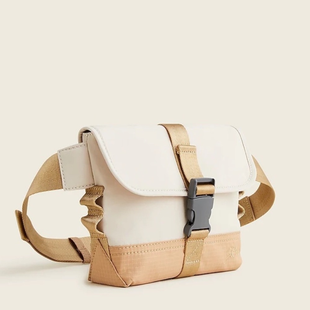 J.Crew Montauk belt bag in recyled nylon - Picture 3 of 11